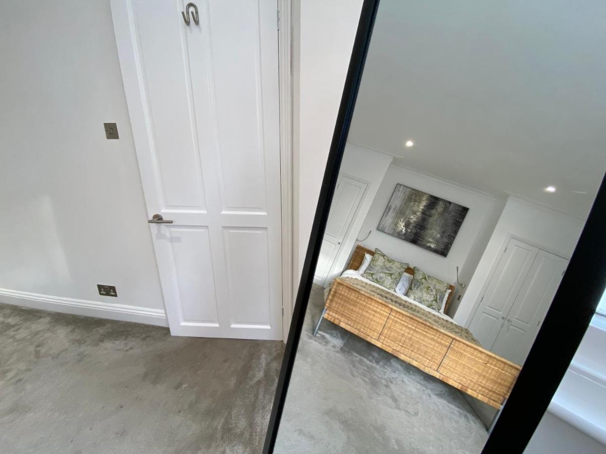 Fantastic Spacious Garden Flat With Own Private Entrance London Eksteriør bilde